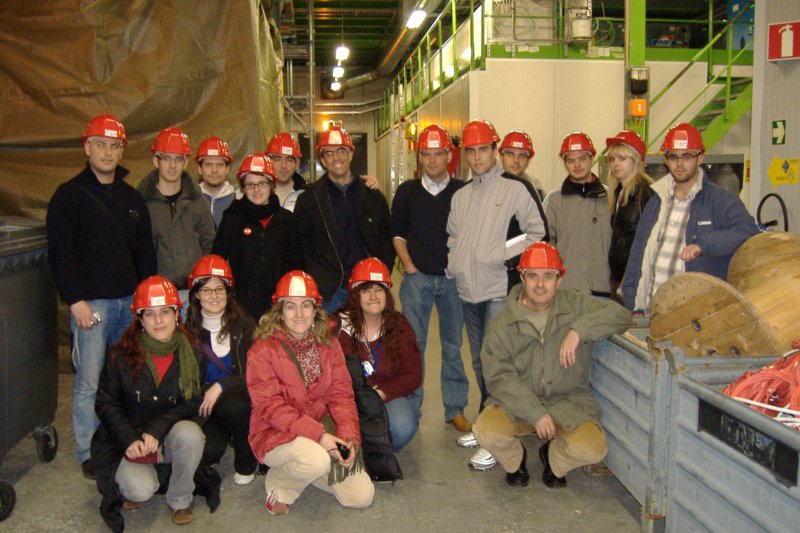 _0526cern0019.jpg